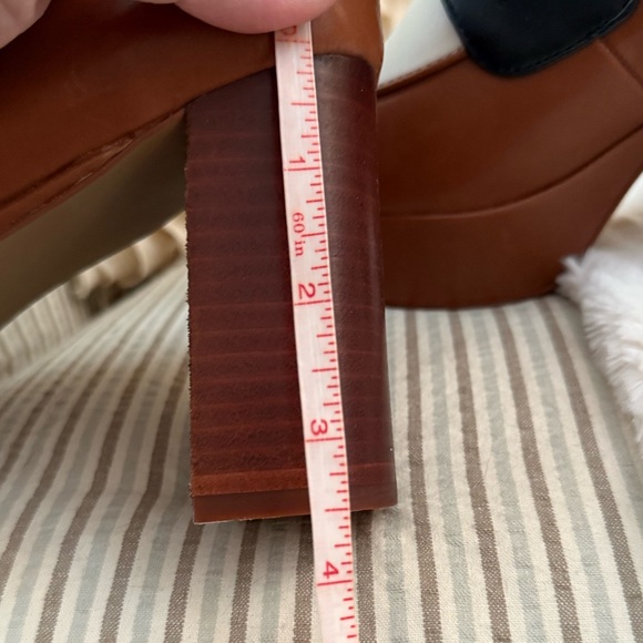 Steve Madden Women's Cinderella Horse-Bit Platform Loafers Size 8 - Picture 6 of 7